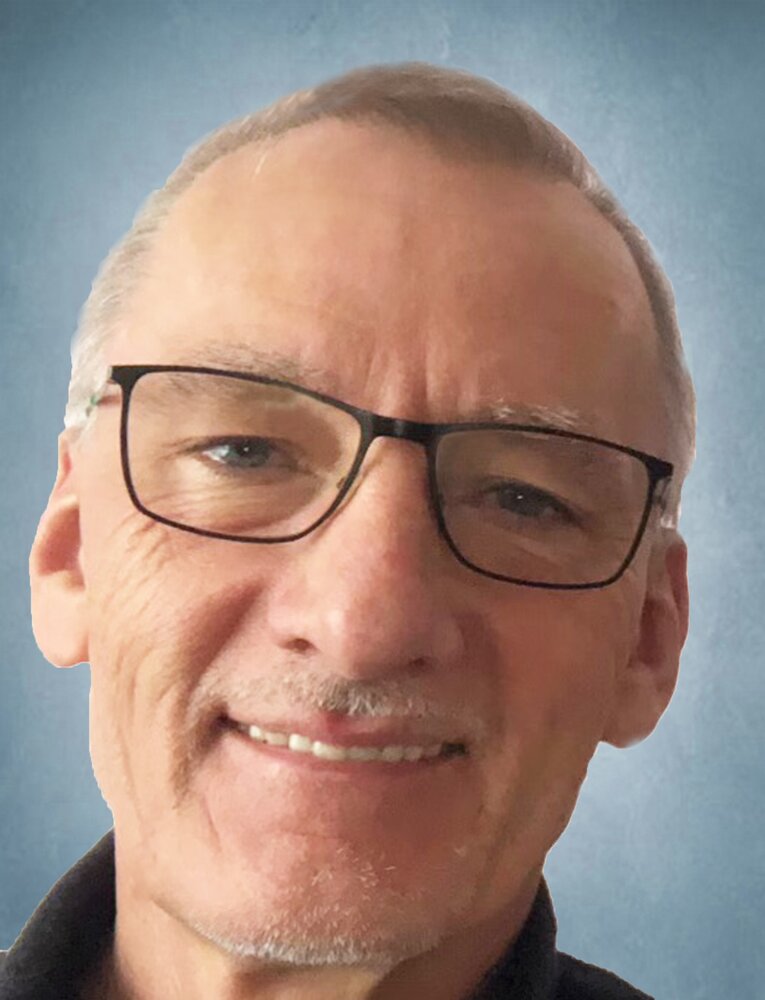 Dennis Stepa